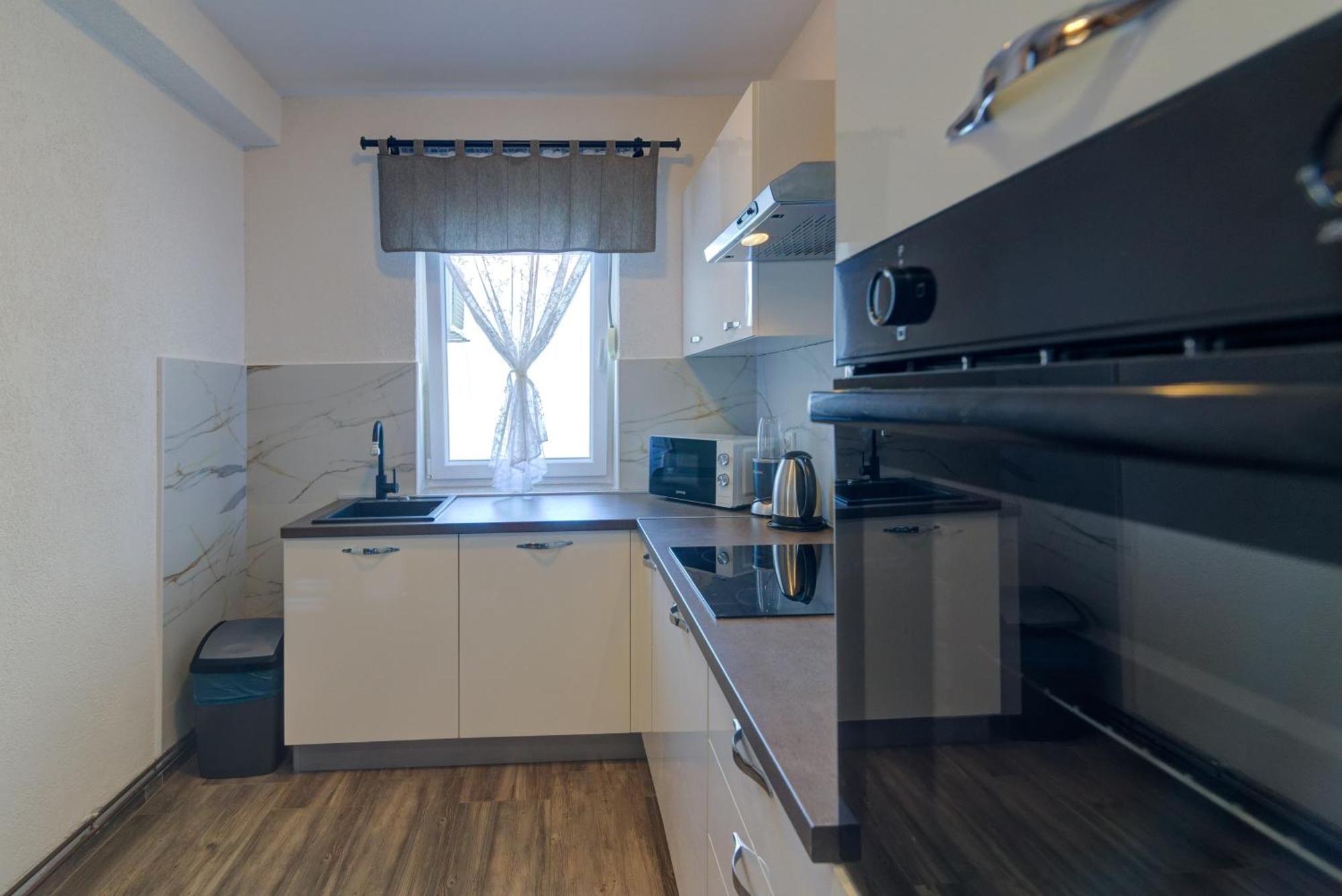 סנג' Ivan Apartman מראה חיצוני תמונה